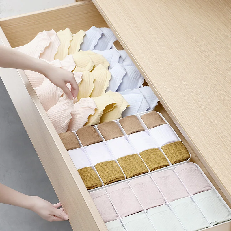 Wardrobe Drawer Thickened Anti-microbial Socks Underwear Bra Panties Clothes Divided Storage Box with Lid Plastic Opp Bag White
