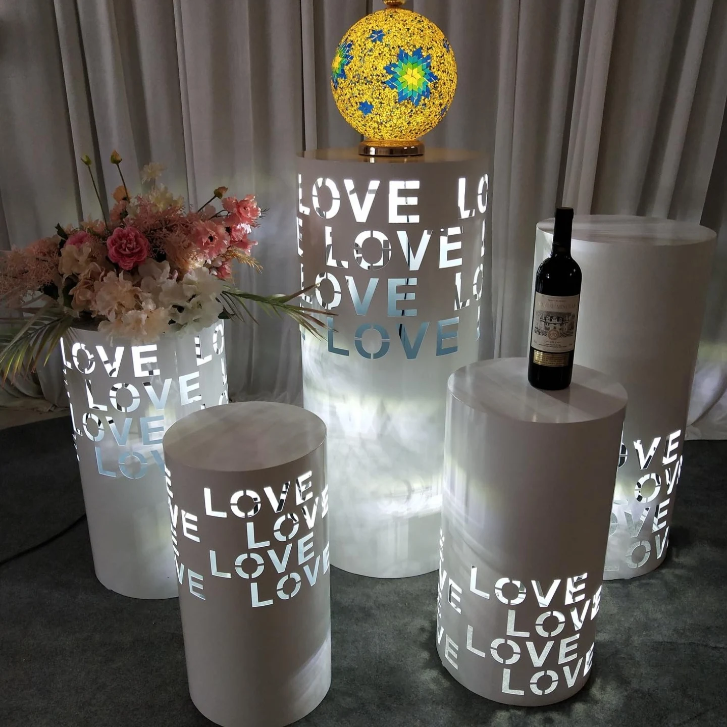 food riser luxury hotel cubic decorative set stackable transparent white black acrylic stands food display risers for food