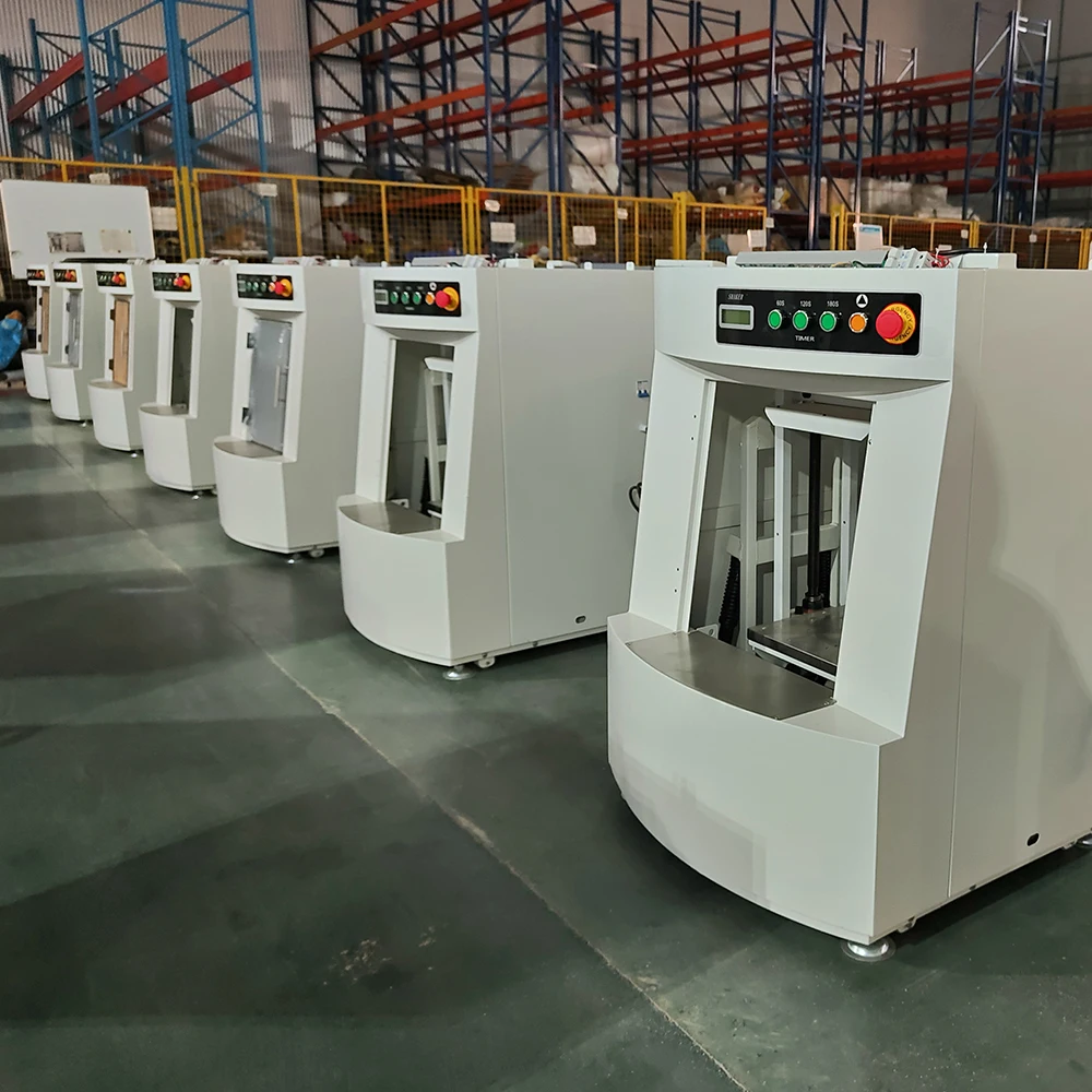 Автоматический смеситель краски