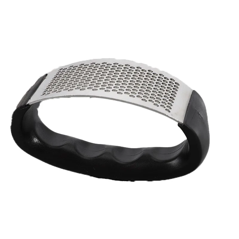 Hot selling kitchenware set stainless steel manual garlic press garlic crusher curved with plastic handle