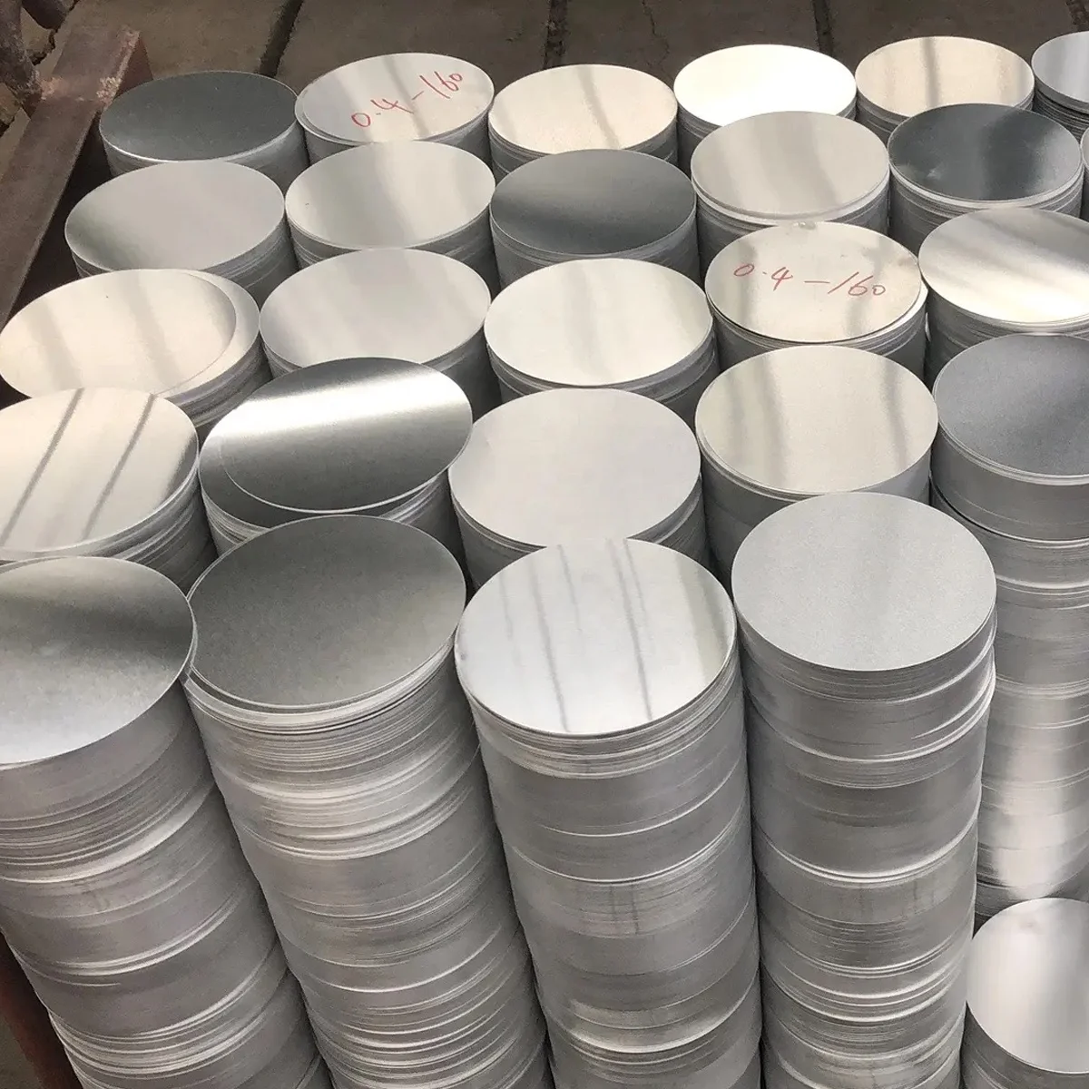 Металл 0,3 мм 1 мм 3 мм Sus (нержавеющая сталь листы нержавеющей стали холодного проката Aisi 2b Ba 201 304 304l 316 316l 321 430 904l 4х8 панели с желобками из нержавеющей стали лист плиты Ss цена за тонну GI лист