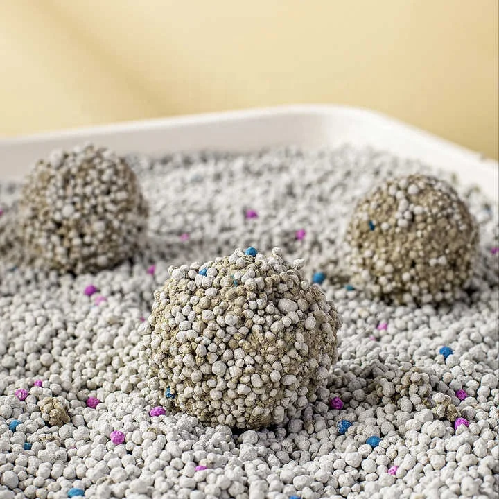 Best-Selling cat sand OEM pet product dust free super clumping bentonite cat litter