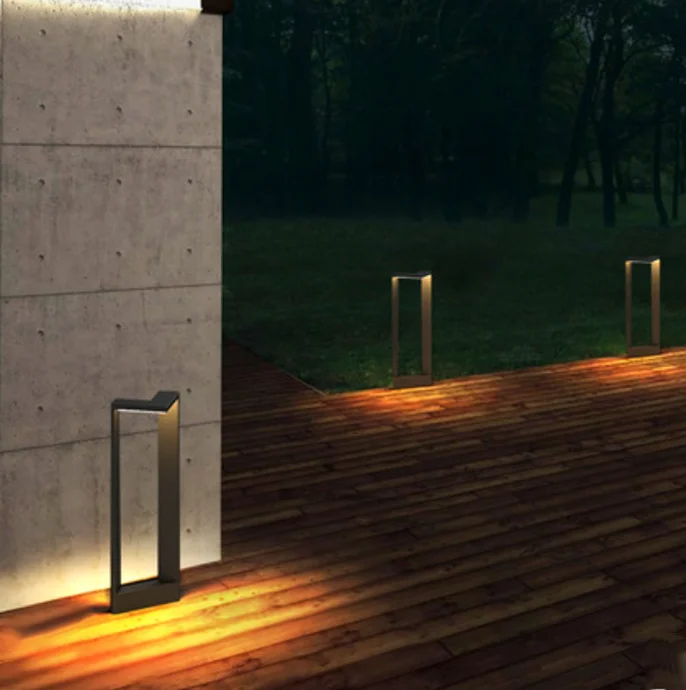 Modern Simple Style Ip54 Led 6-10w Outdoor Waterproof Triangular Garden Courtyard Column Light