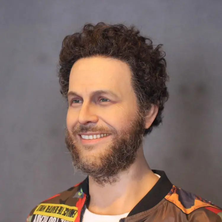 Factory customized hyper realistic silicone wax figure life size waxwork for sale