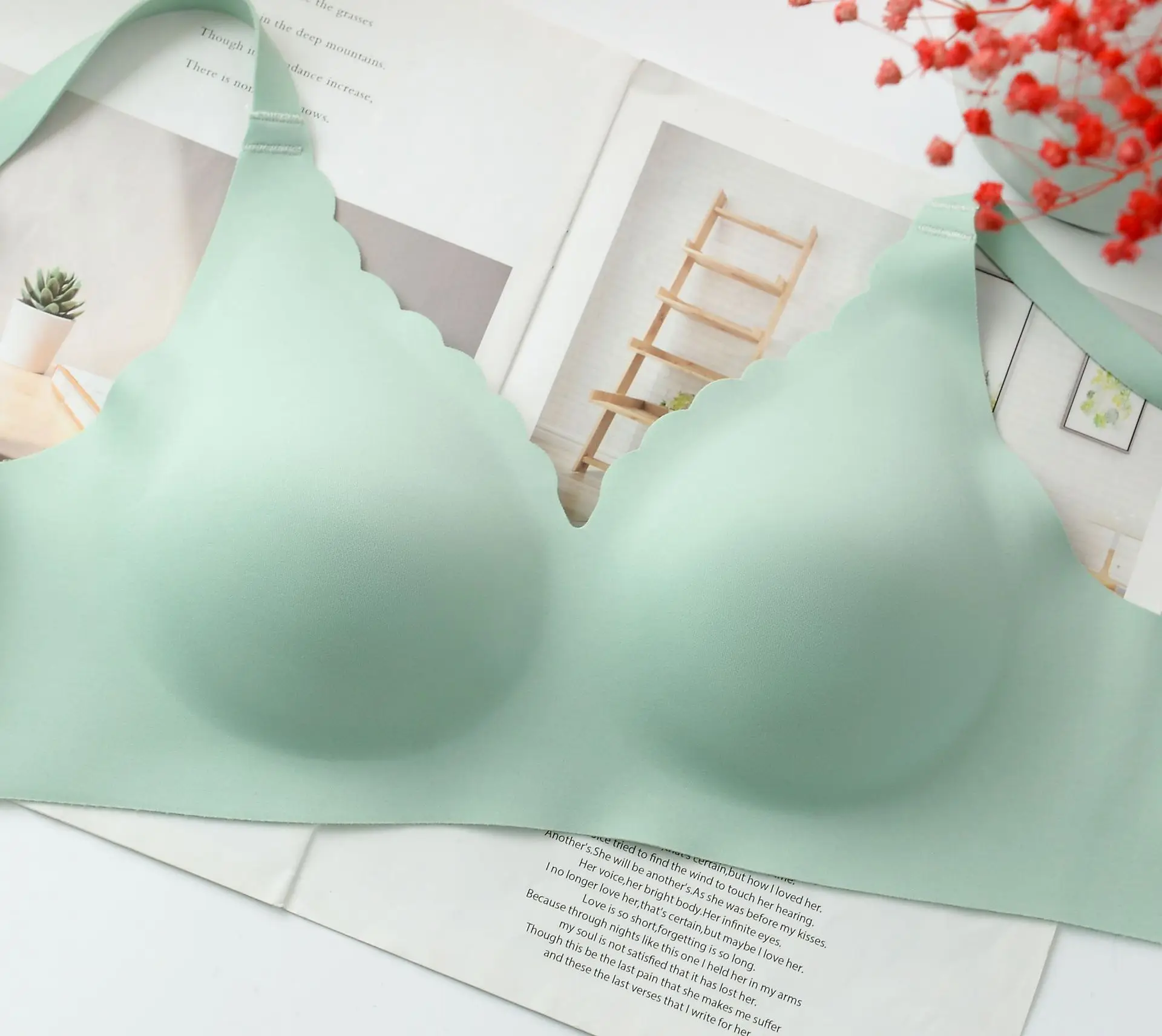High quality Wirefree brassiere women padded bra underwear sujetador deportivo sostenes sin costura ropa interior para mujer