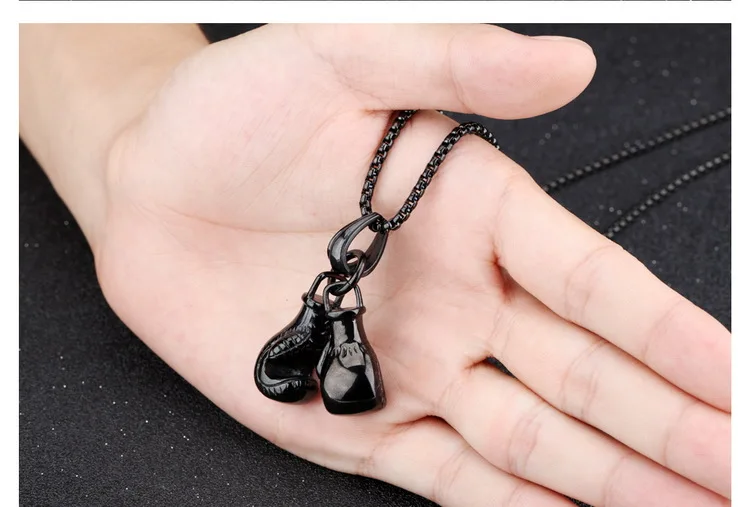 Fashion Sport Fitness Stainless Steel Mini Fist Pendant Necklace Titanium Steel Punk Boxing Glover Pendant Necklace for Men Gift