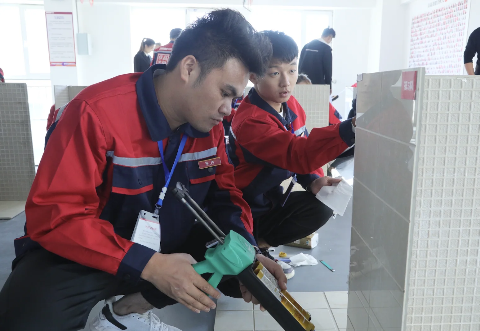 ZOCOO Two Component High Strength Anti-bacterial Polyurea Epoxy Grout for Swimming Pool Tile Grouting Material