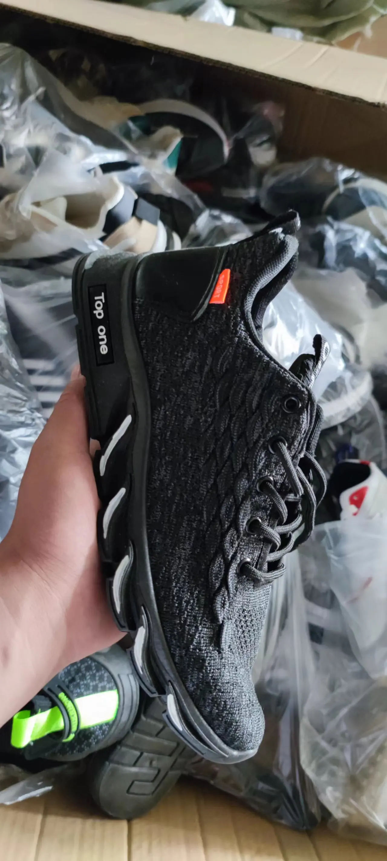 Оптовая продажа, мужские сандалии, кроссовки, модная повседневная прогулочная обувь, спортивная обувь для бега, самая дешевая