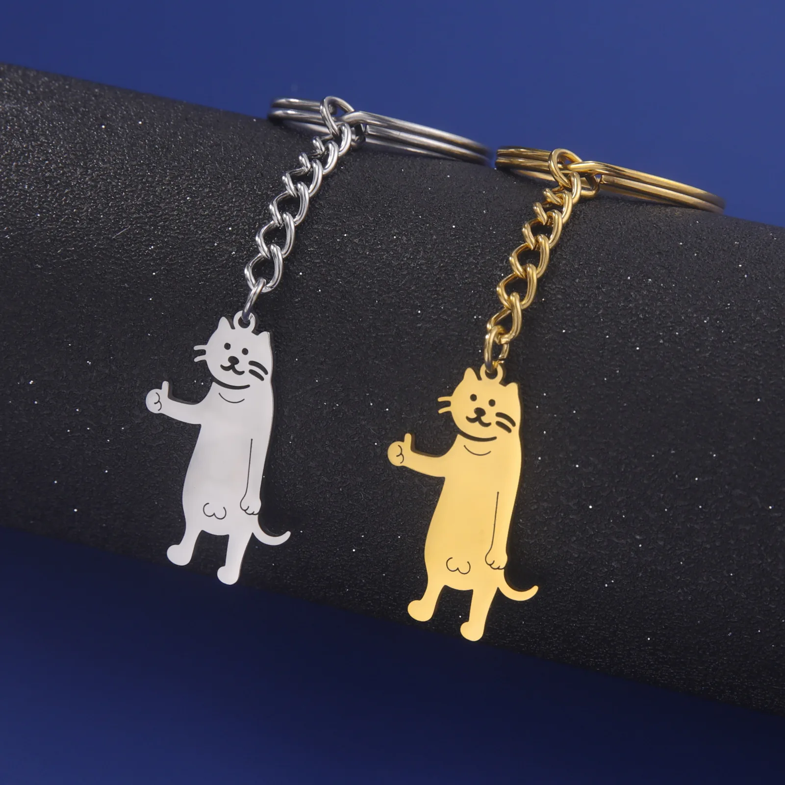 Fashion custom animal shape pendant dog cat charms keychain stainless steel pendant blank gold animal keychain