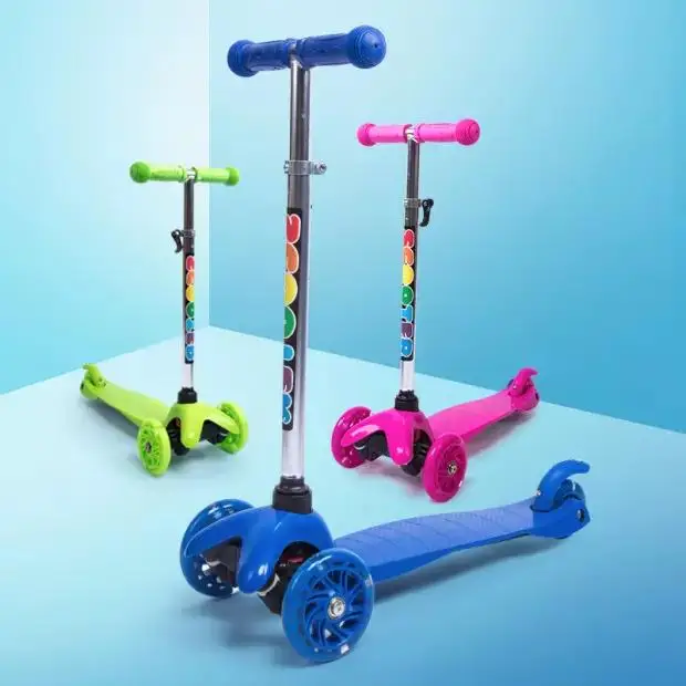 Cheap price 2 wheel front 1 rear 3 PU flashing wheels kick scooter kids