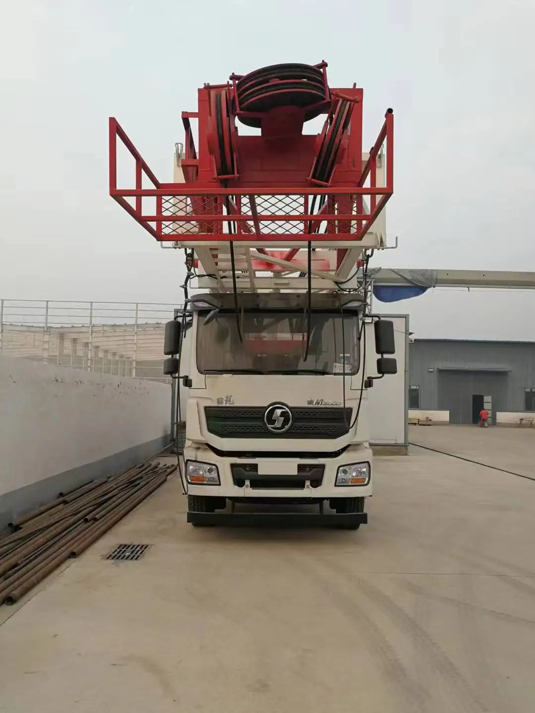 well-workover rig truck 750hp oil rig drilling machine oil drilling rig