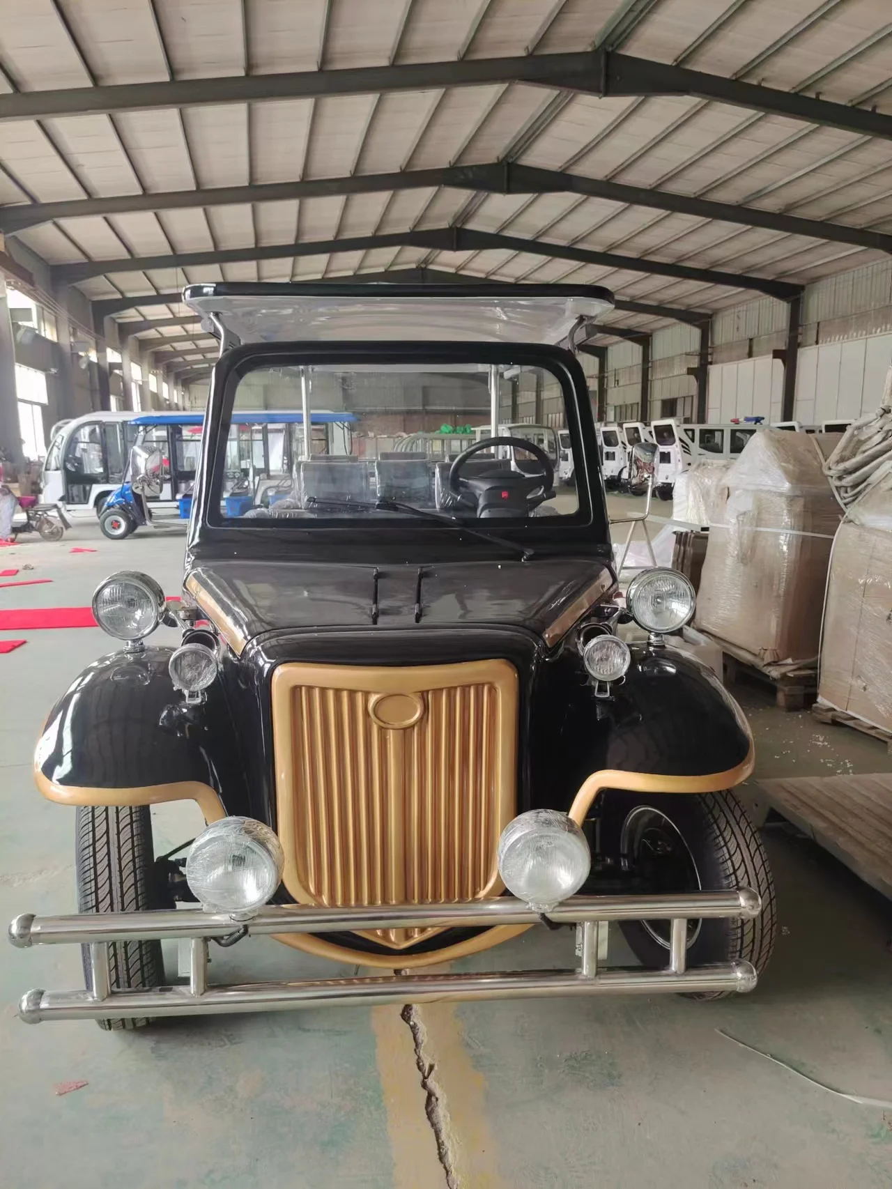 Greenmotor Classic Vintage Cars  9-11 Passengers Electric Shuttle Bus