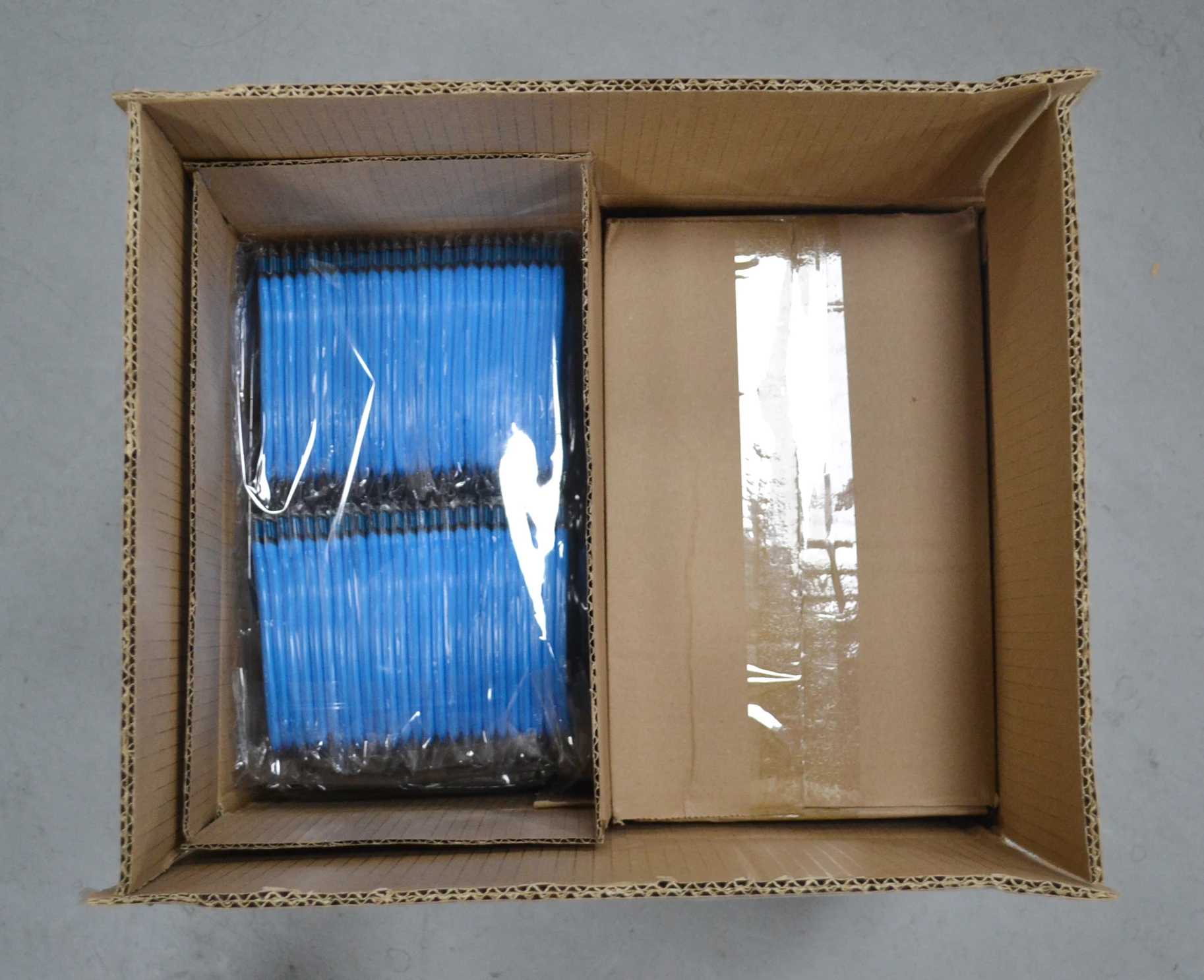 Linli Custom Logo 2pcs Led Flat Magnet Keyring Light Customized Torch Shape PVC LED Keychain Light Magnetic Flashlight