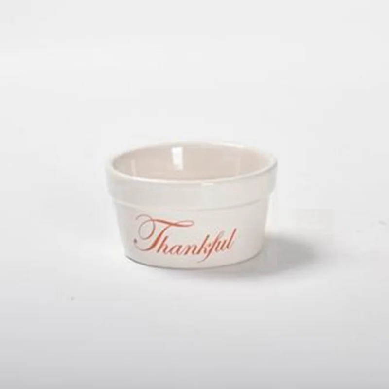 The bread cake pot can be customized with Polish color stamped ceramic bread mold