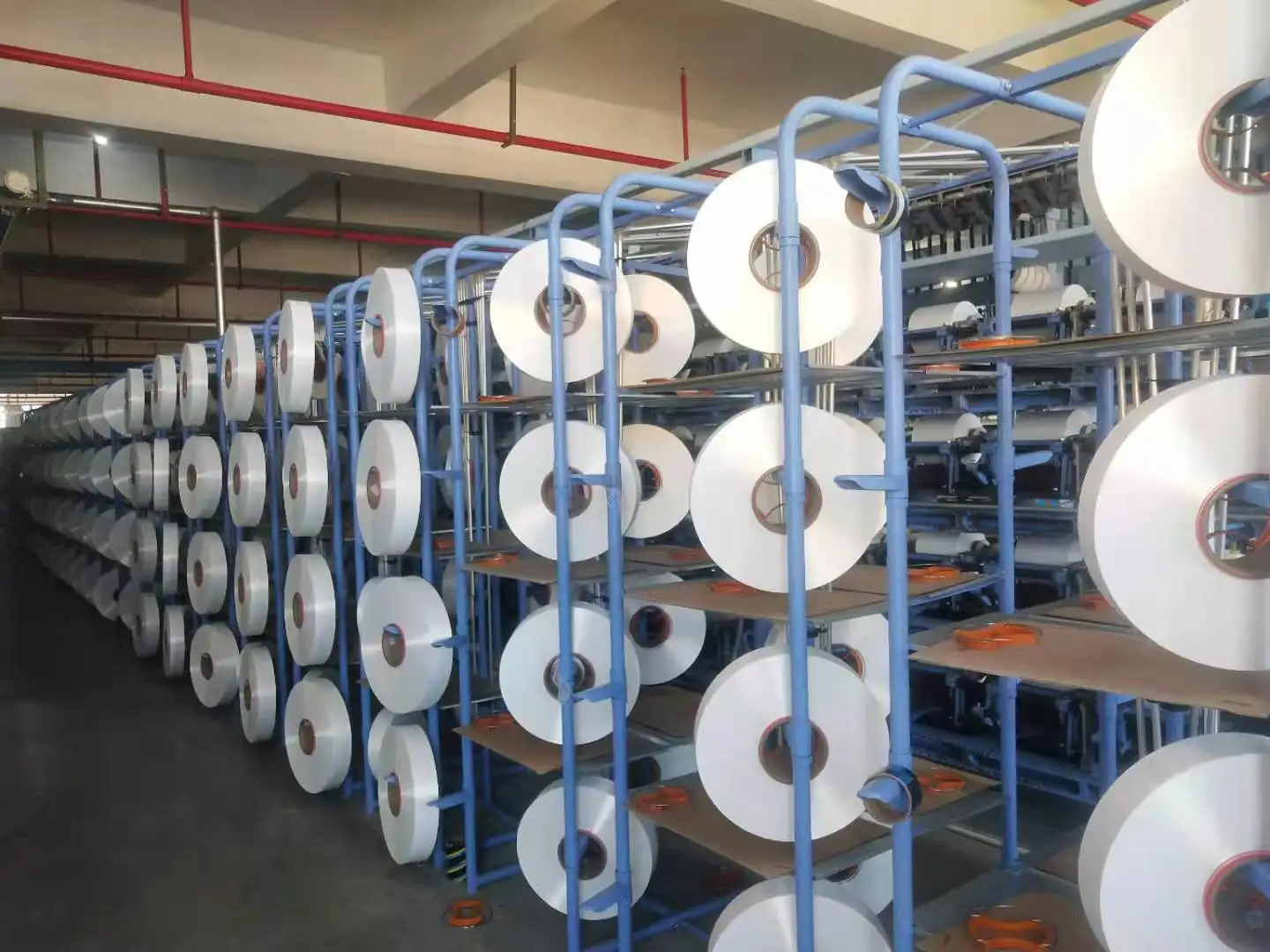 Nylon yarn  70D/68F/2,140D/136F/1 FD,SIM,Round  Nylon DTY yarn for fabric weaving and  knitting .