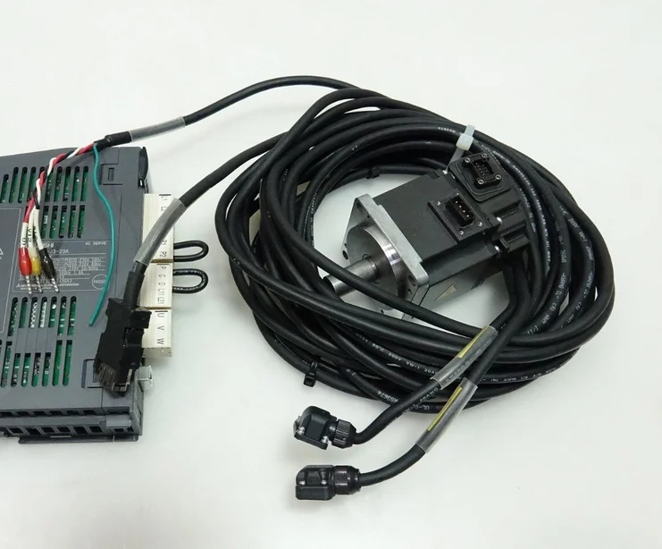 MR-J3BU5-10M-A Flash Sale Mitsubishi servo disk outer protective sleeve motor accessories MR series plc cable