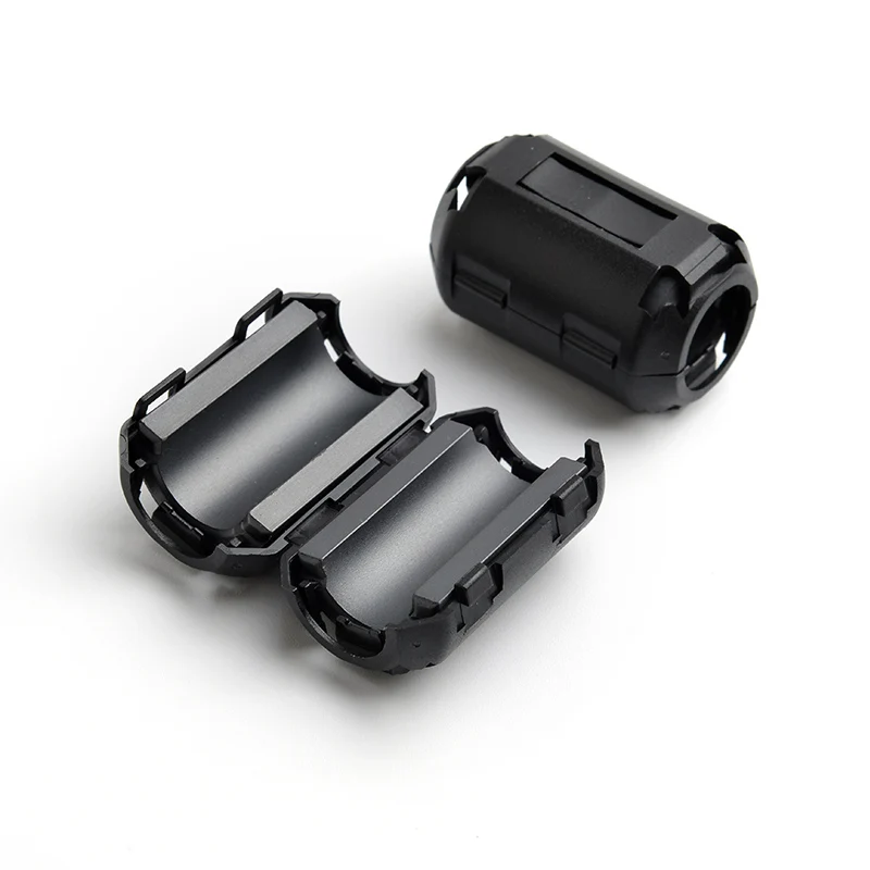 High frequency filter for anti-jamming device of magnetic core shield demagnetization filter with clasp magnetic ring