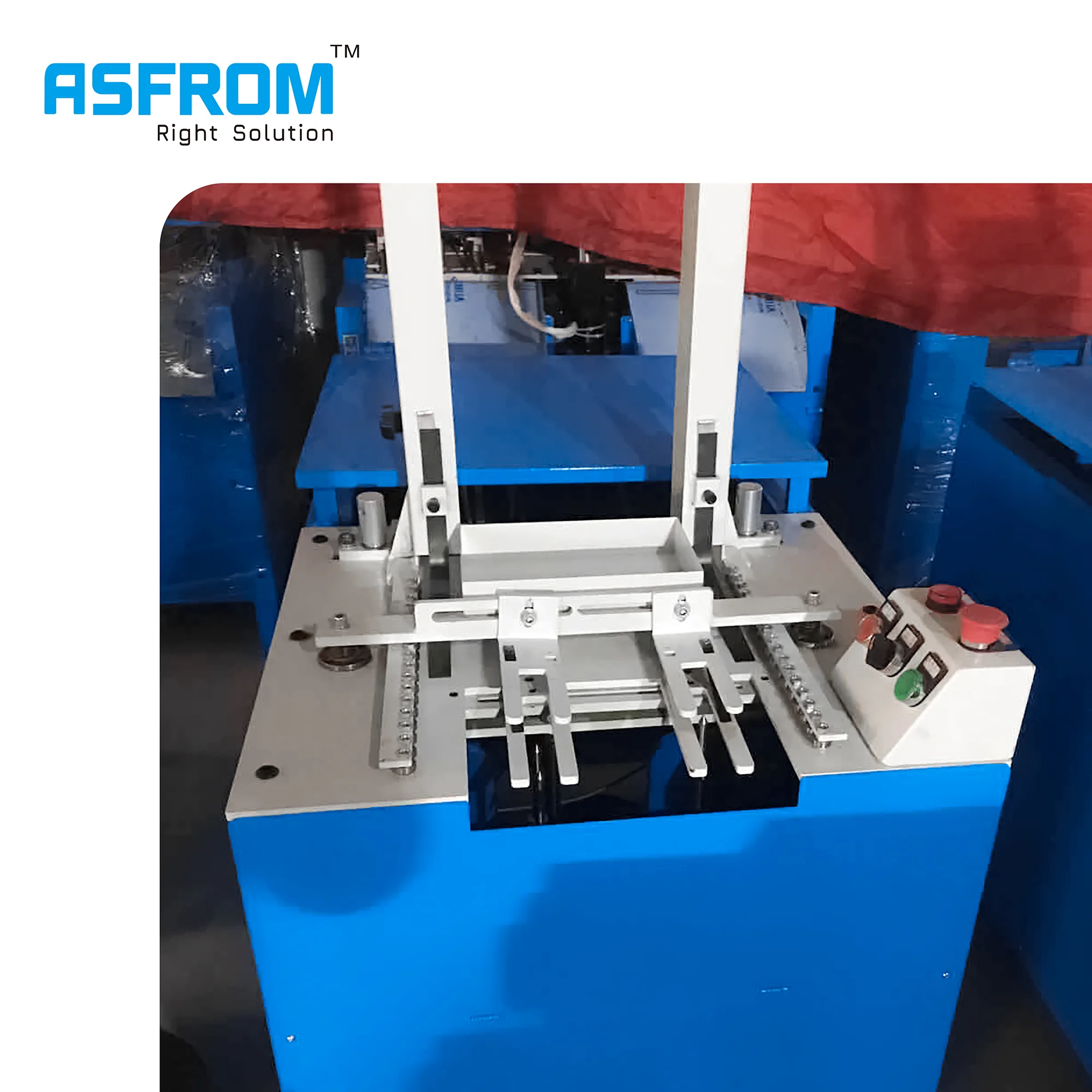 ASFROM DongGuan Automatic High efficiency flipflop strap attaching machine
