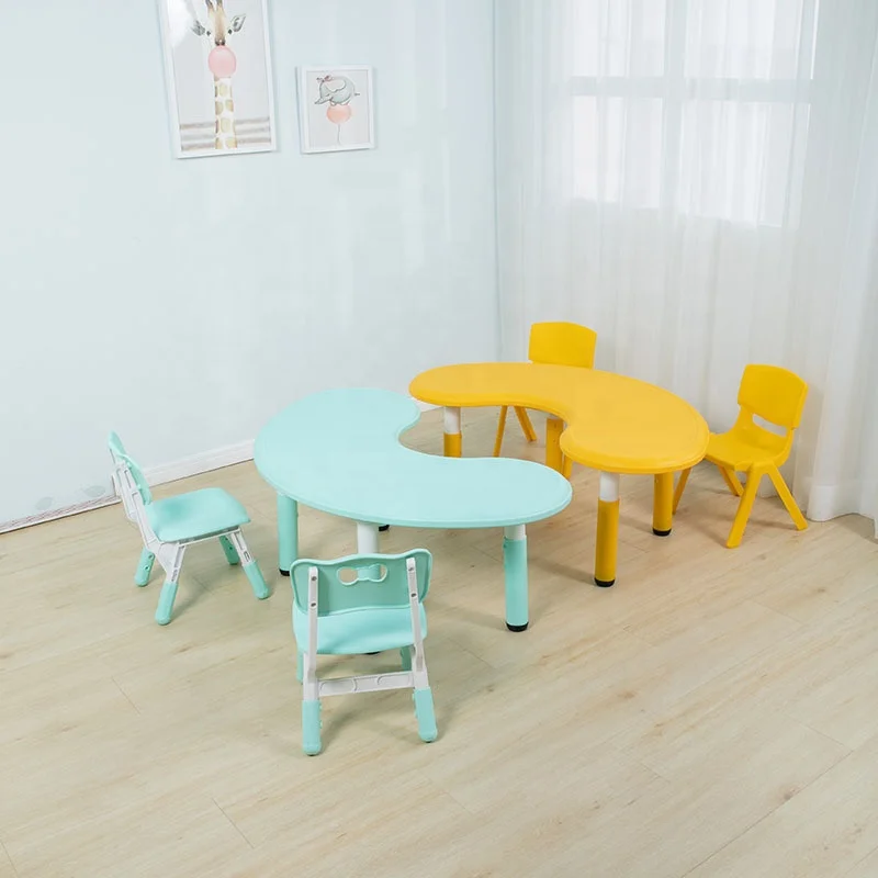 Half Round Moon Shape Children Plastic Table for Preschool Nursery School Kids Party Furniture