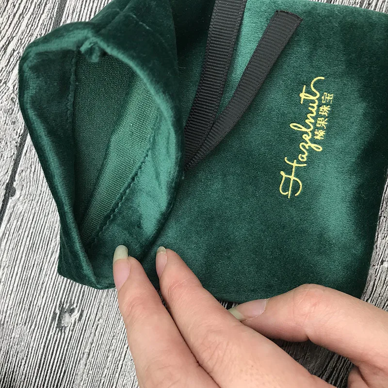 Custom Jewelry Velvet Bag with Gold Printing