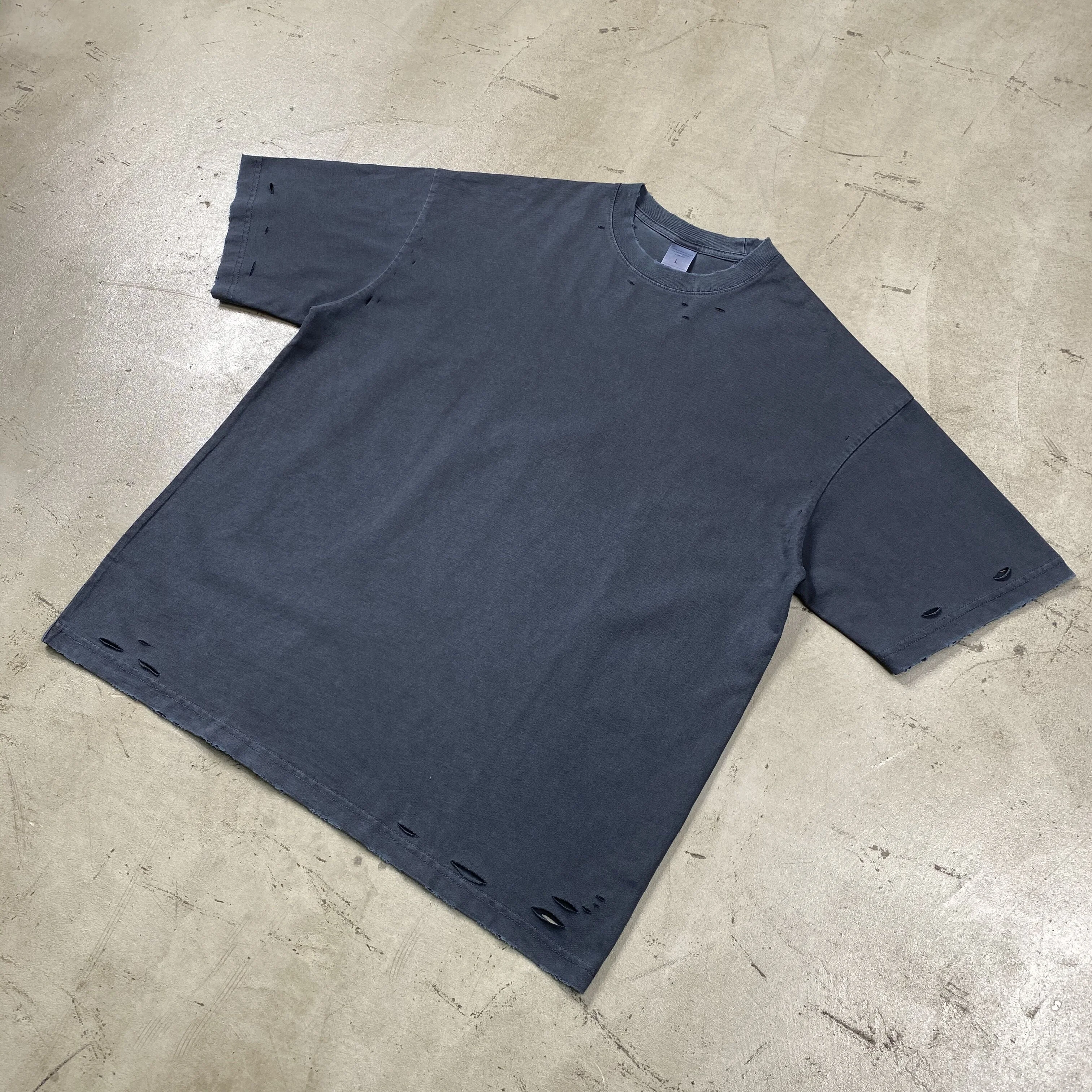 Streetwear Distressed Vintage Hole T-shirt Heavy Weight Men High Quality Cotton 260GSM Tshirt Custom Blank Solid Color Tshirt