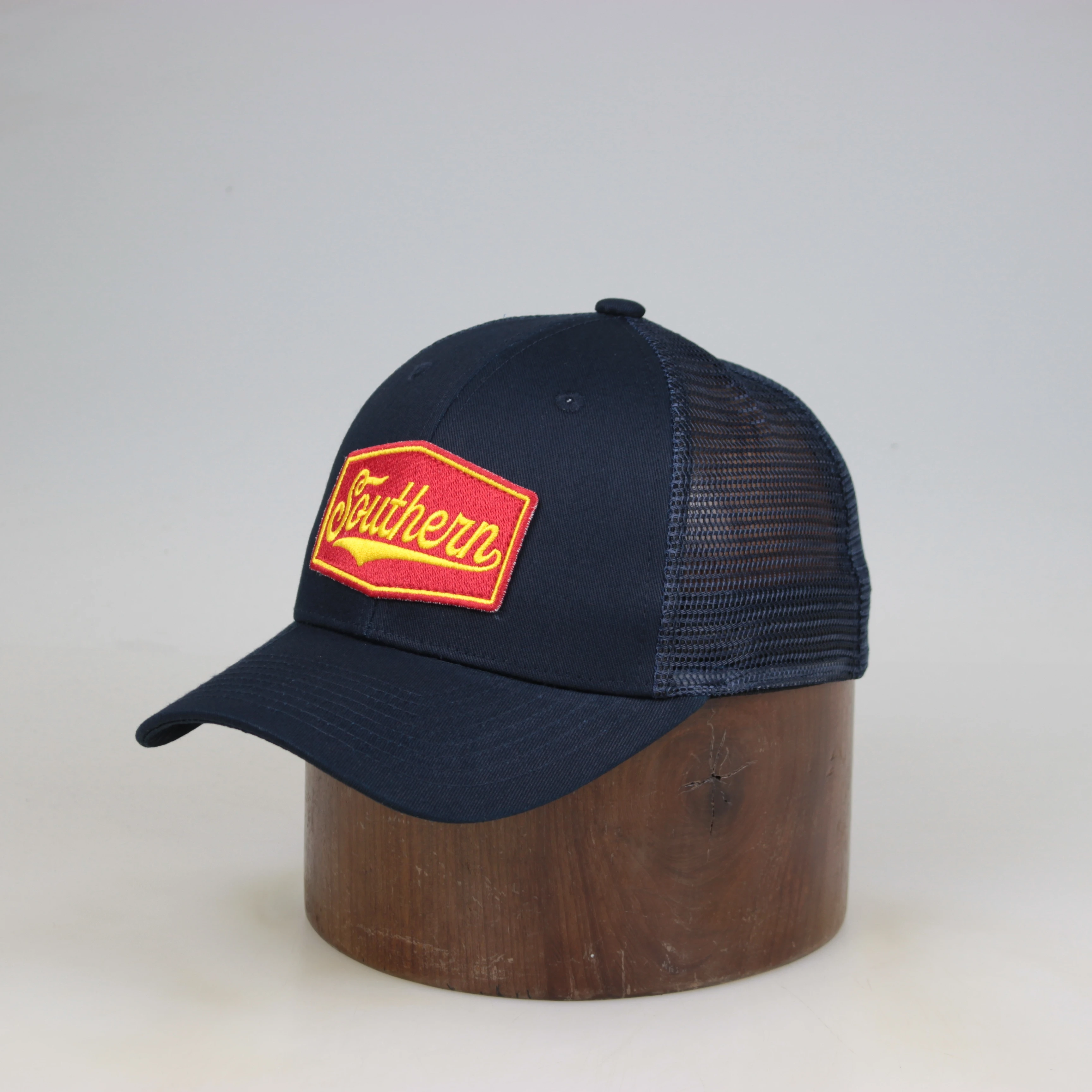 Chinese professional manufacturer custom embroidery logo patch baseball cap for men