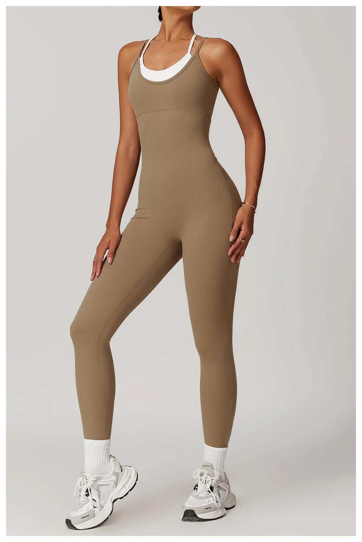 BASHAsports Europe and the United States contrast color sling sports onesie yoga clothing backless outdoor fitness onesie