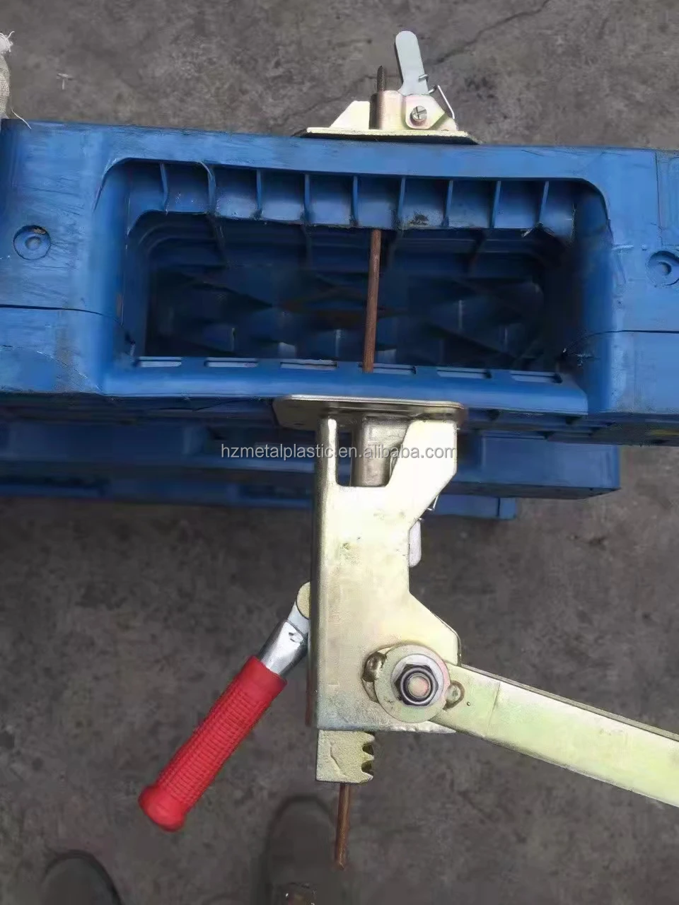 105x70mm Formwork Clamps Wedge Clamp Scaffolding Rapid Spring Clamps