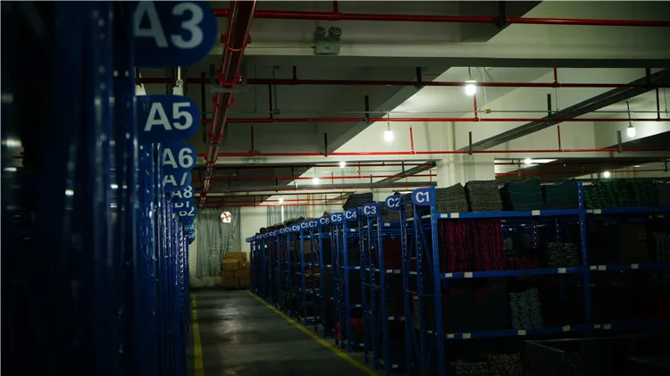 Зимний Шелковый фланелевый шарф с принтом мультяшного кота для детей