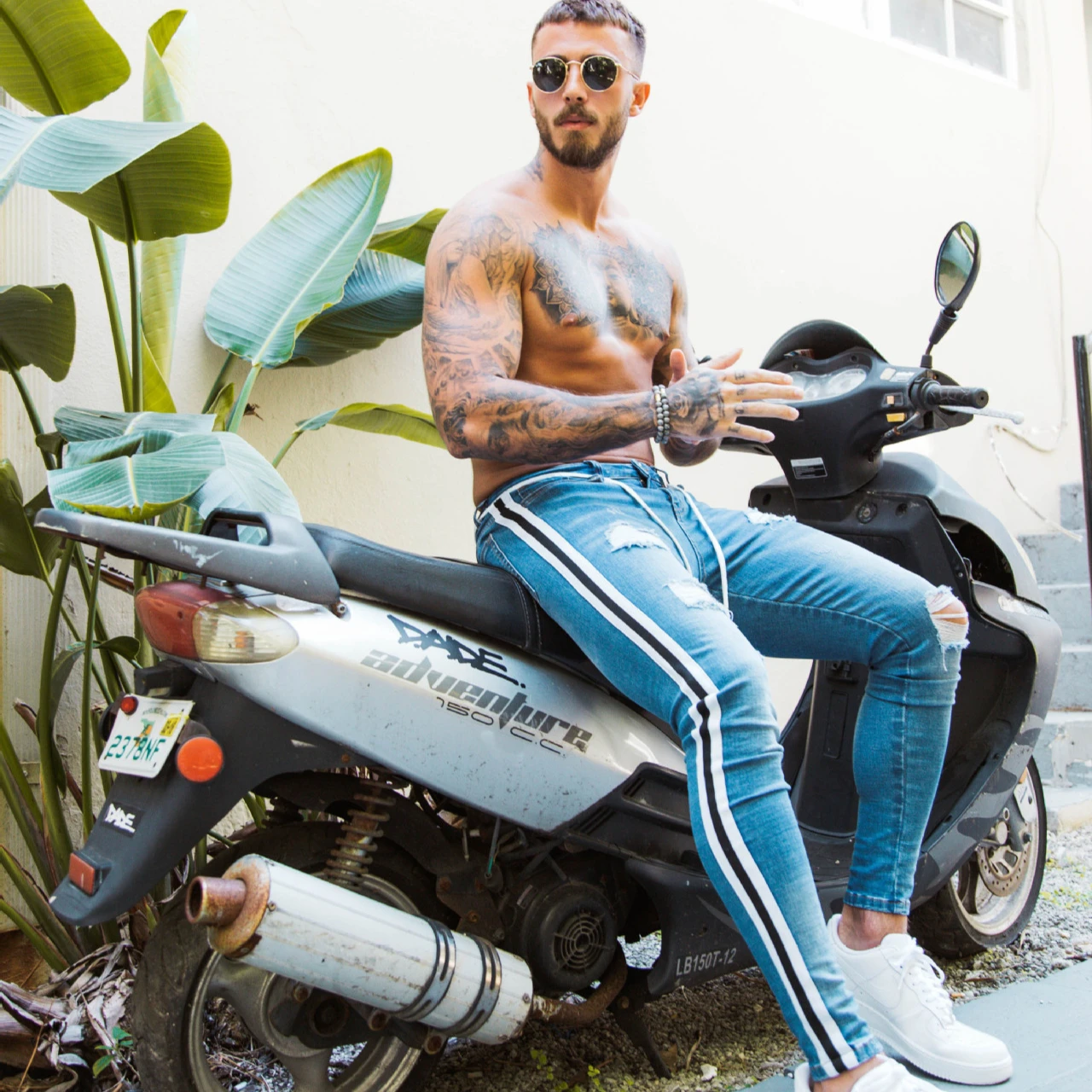 yys small quantity wholesale price japanese style cotton indigo unwashed selvedge mens raw denim jeans high quality