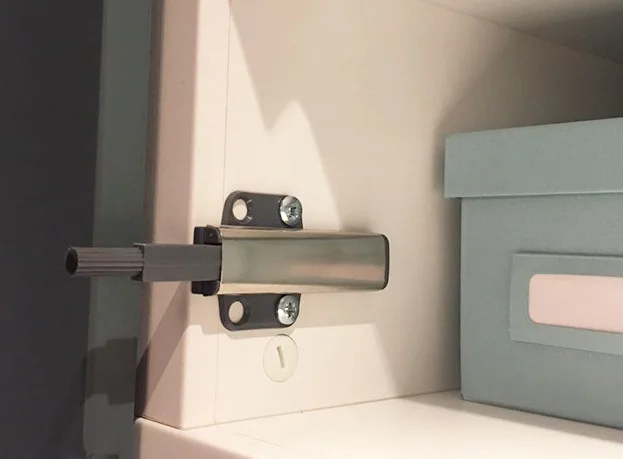 Cupboard Door Catch Magnetic Rebound Device Application Push to Open Plastic Nail Buffer Cabinet Damper