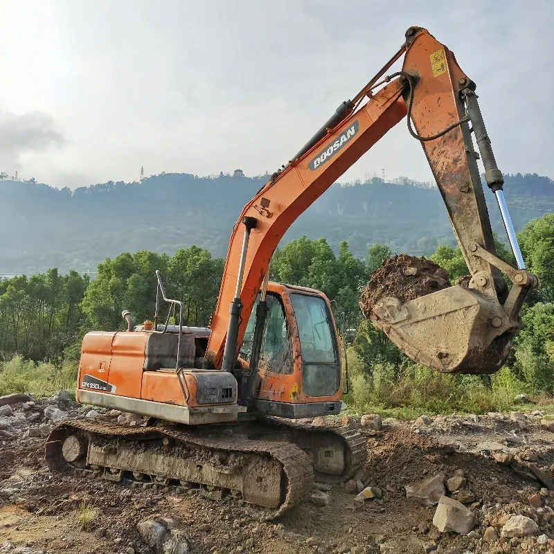 Sales Original Korean used DOOSAN Excavator Machine DX150LC 15Ton Medium Hydraulic Excavator Machine