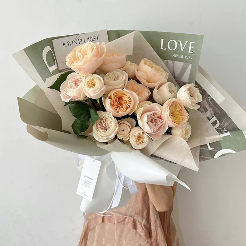 LUCIA  Feng Hua Art Newspaper Bag Flower Paper Flowers Retro English Wrapping Paper Flower Shop Packaging Materials LF160548