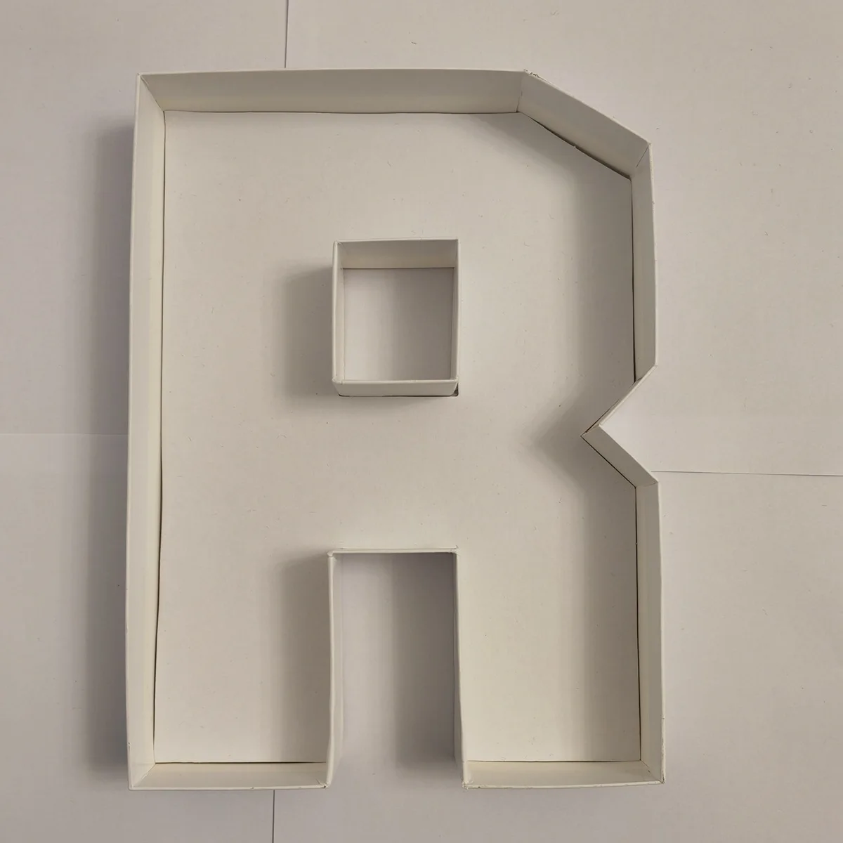 White Sushi Paper Plate Dish Baking Dessert Container Box Cardboard Letter Shaped For Grazing Food