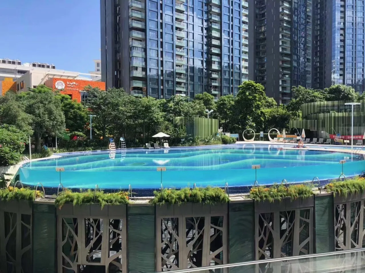 Customized Clear Acrylic Sheet Thick Panel Acrylic Swimming Pool Infinity Swimming Pool