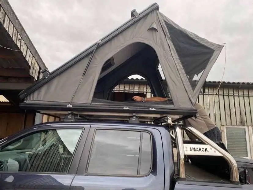 Aluminum Honeycomb Clamshell Hard Shell Rooftop Tent Outdoor Camping Triangle Rooftop Tent