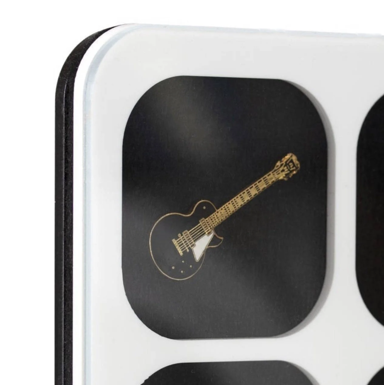 Gaojian 2022 new type acrylic pin display stand plastic badge collection storage window showing wall carton display stand