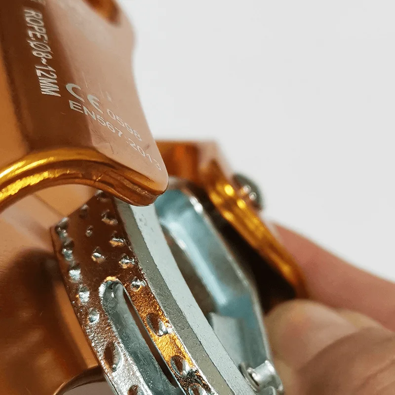 Strong grip mountaineering climbing left and right hand ascender climbing ascension