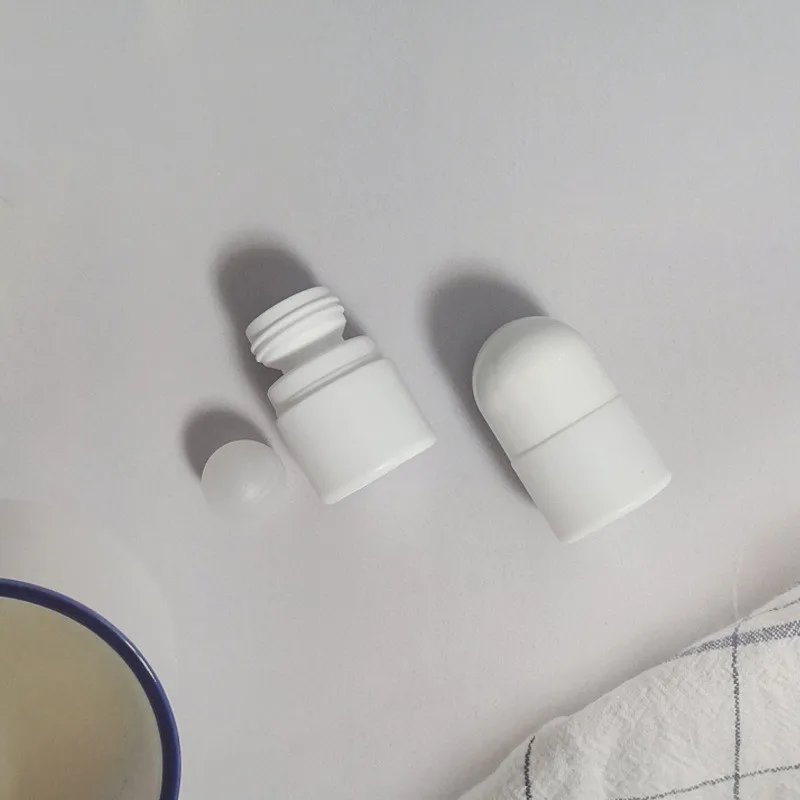 wholesale 30ml white PE plastic Roller ball  bottle deodorant perfume roll on bottle With PP Ball suppliers customized factory