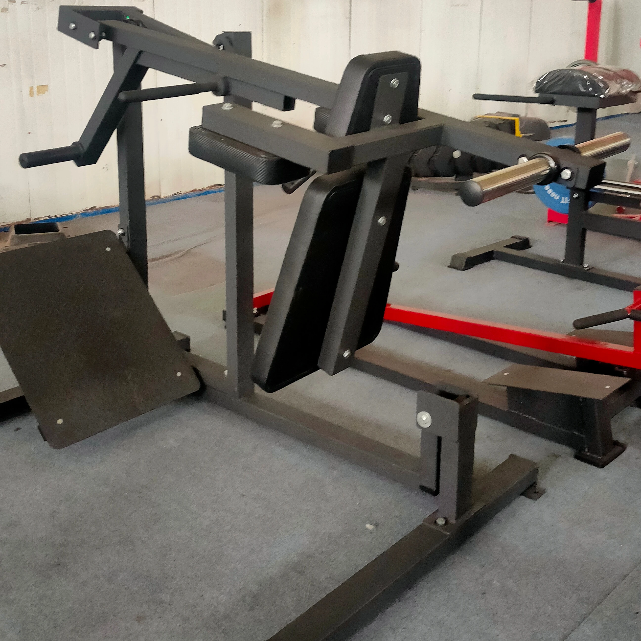 Commercial Gym Equipment Commercial PLATE LOADED PENDULUM SQUAT / LEG PRESS MACHINE