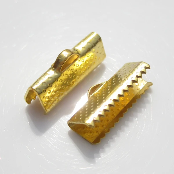 2022 Wholesale Jewelry Fittings Various sizes Gold color iron ribbon crimp tube ends clasps Beads In Gold
