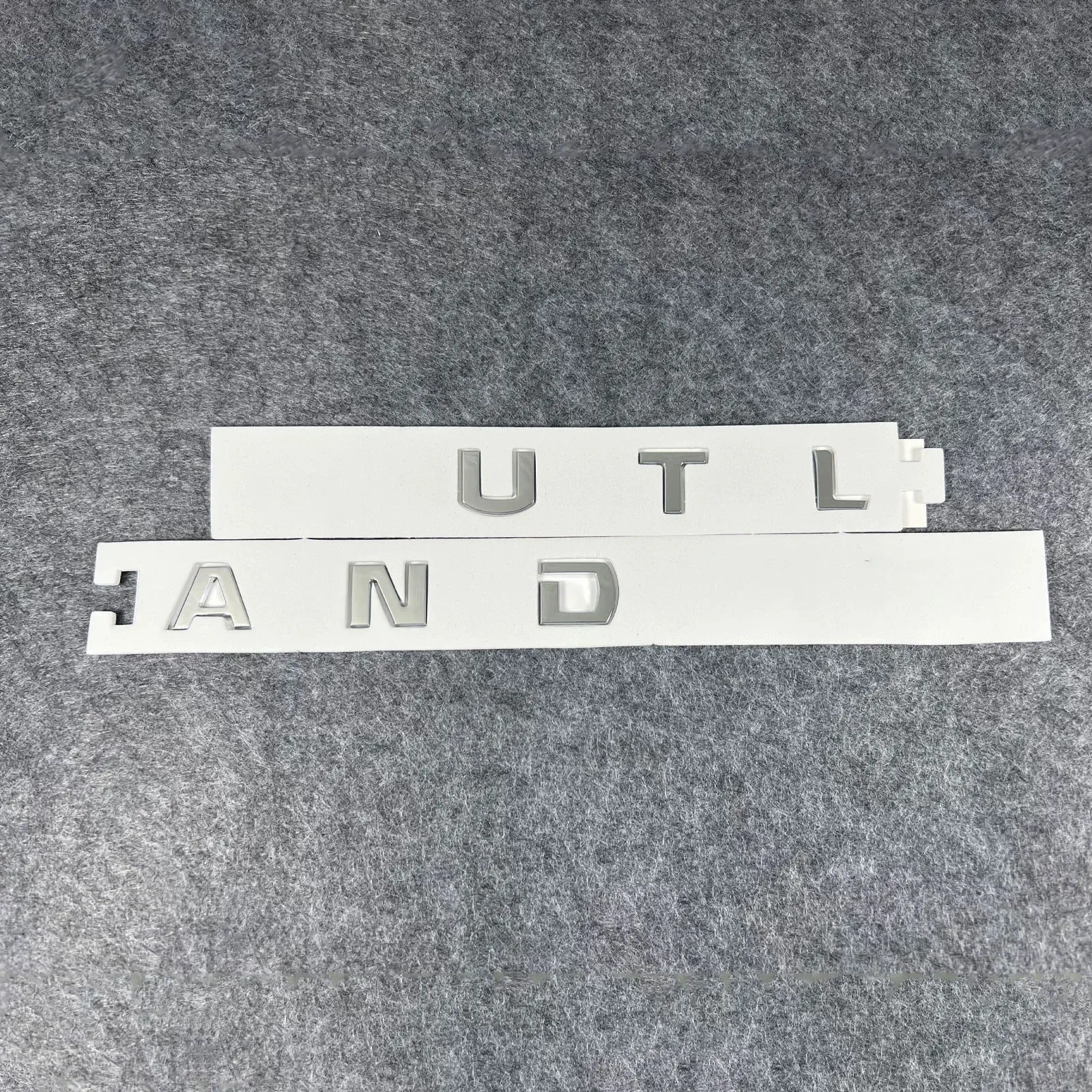 Car Parts Hood Emblem Logo Bonnet Badge Sticker Compatible With Mitsubishi Outlander 2013~2021 MZ335056