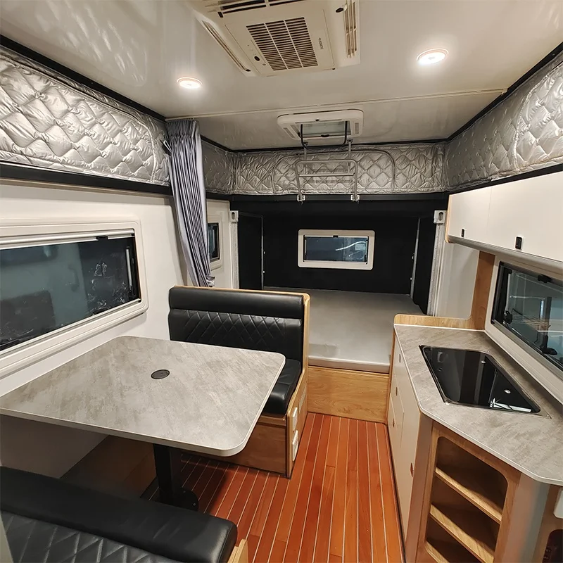 New Design off Road Custom Made Power Lightweight Camper Rear Folding Travel Trailer Camping