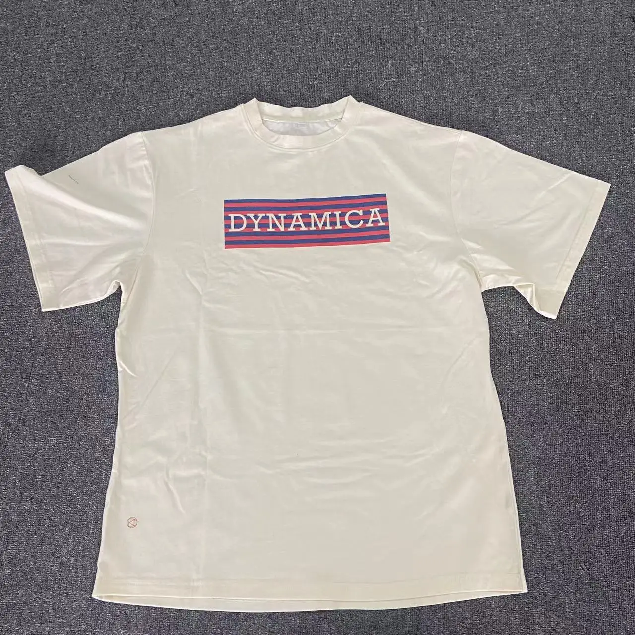 Sunton small neck cotton t shirt lemon color screen print logo on the chest t-shirt regular fit custom measurement t-shirt