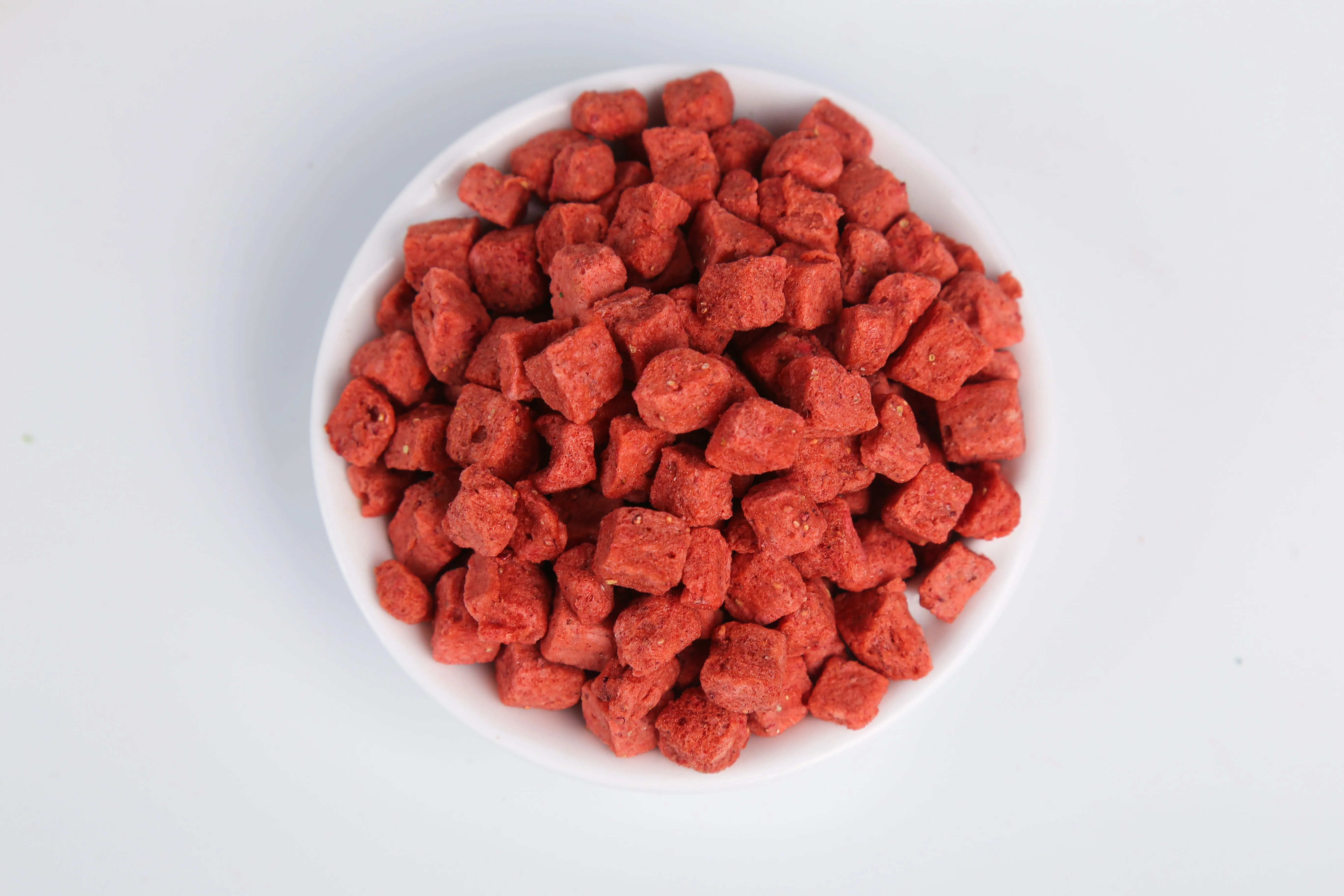 Высокое качество натуральный рост зеленый обезвоженный клубничный вяленый