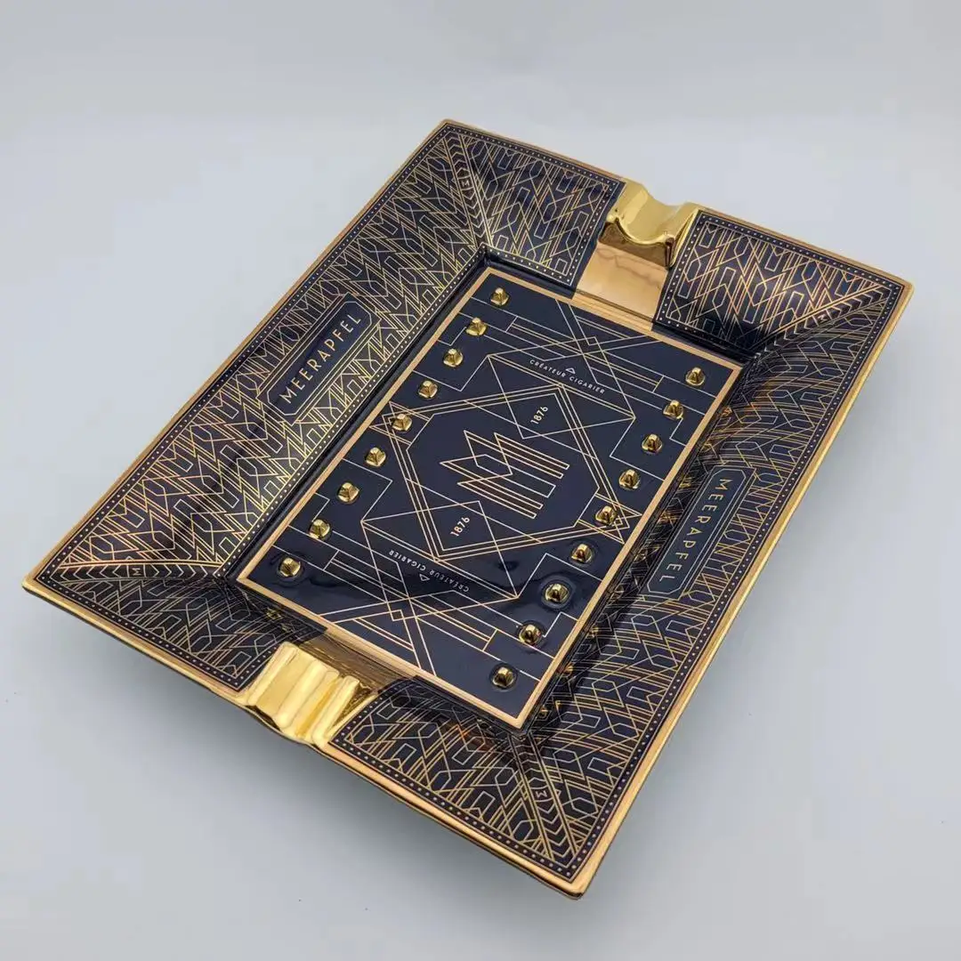 Porcelain  DIY Square shape Luxury  Glossy ceramic cigar ashtrayy black for Patio Use