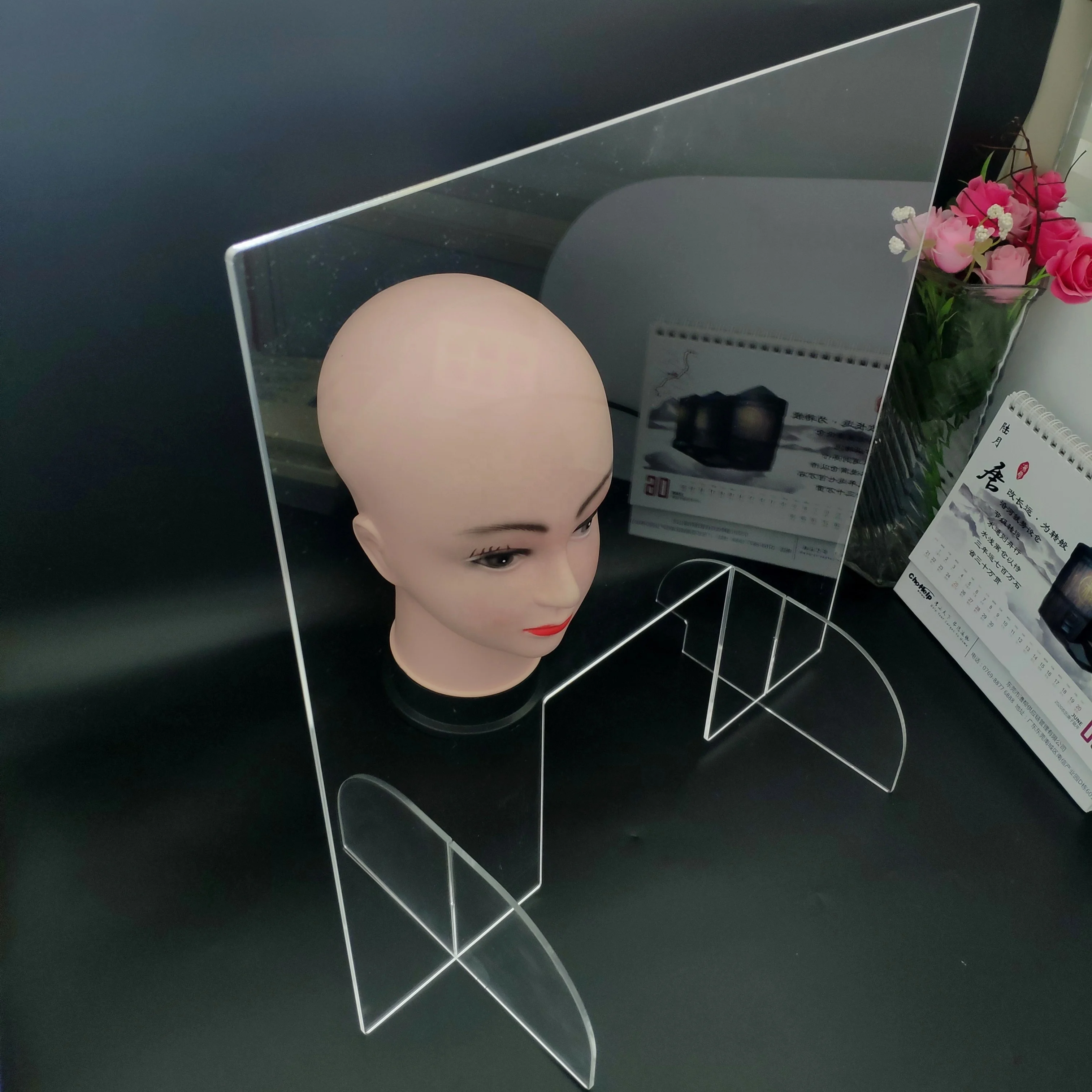 1.8mm 2.0mm Laser cutting acrylic custom size and shapes