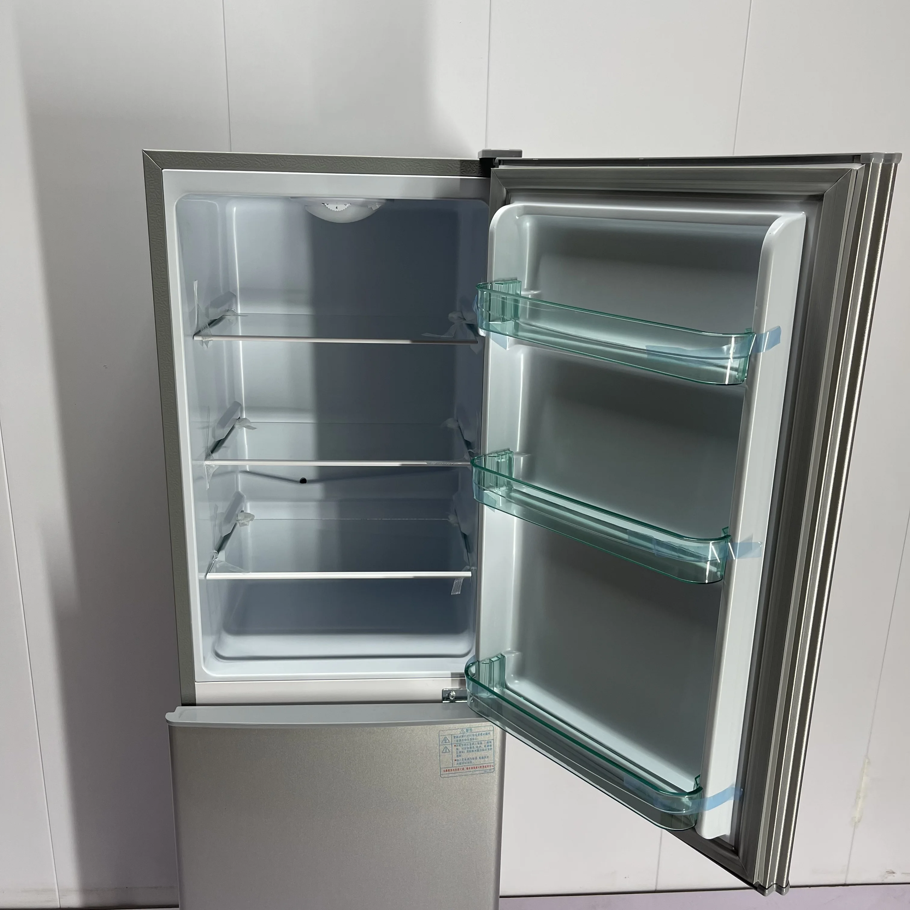 Заводская цена оптовая продажа высокое качество одинарные двухдверные холодильники для домашнего BCD-135/202
