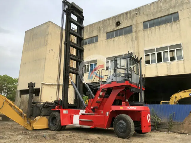 Подержанный обработчик контейнеров Kalmar 73 тонны пустой