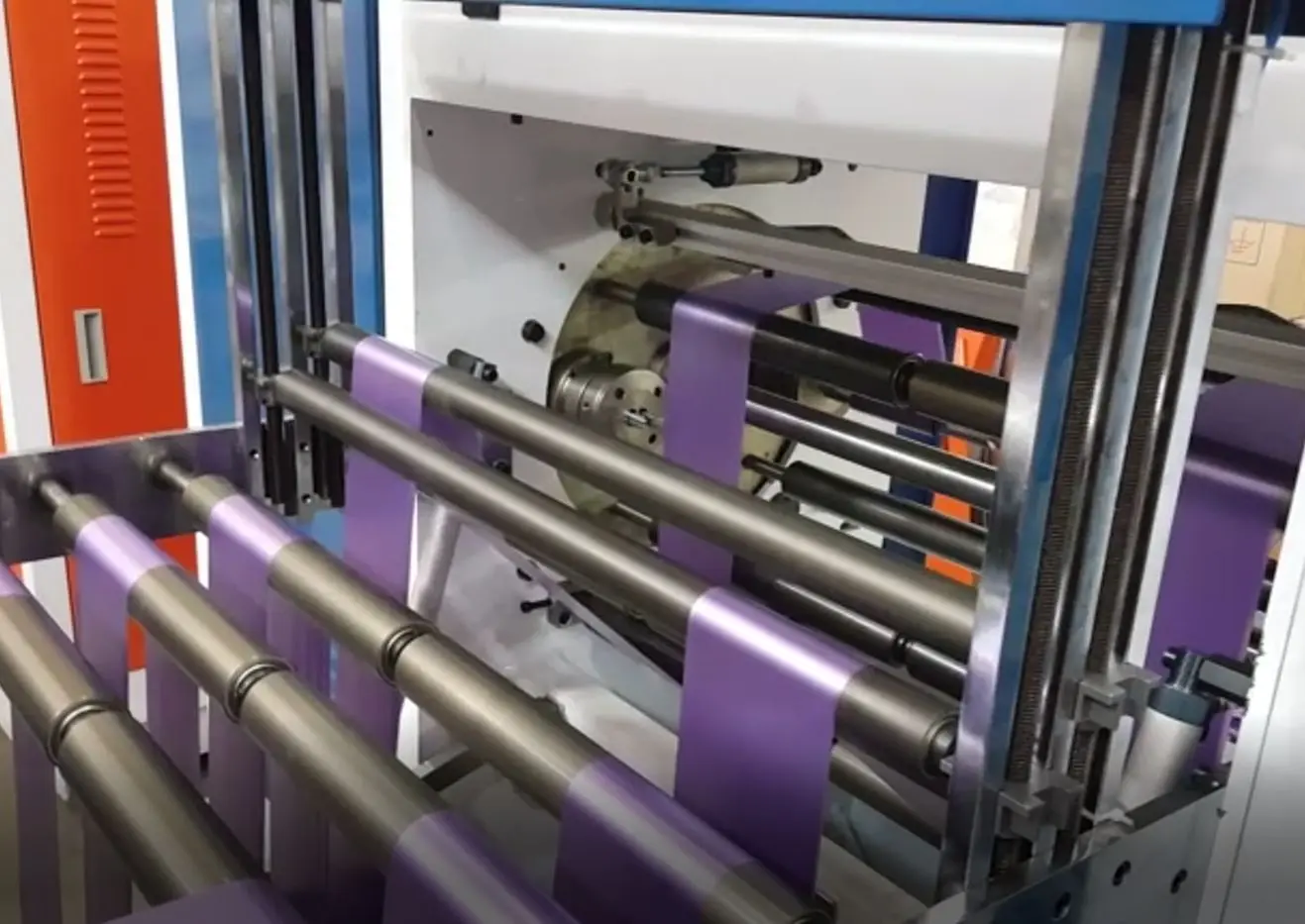 Biodegradable Bag Sealing Machine Type And Plastic Ldpe Hdpe Pe Material T-shirt Shopping Plastic Bag Making Machine Price